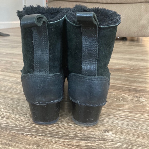 Black Shearling pull on clog boot - Picture 6 of 8